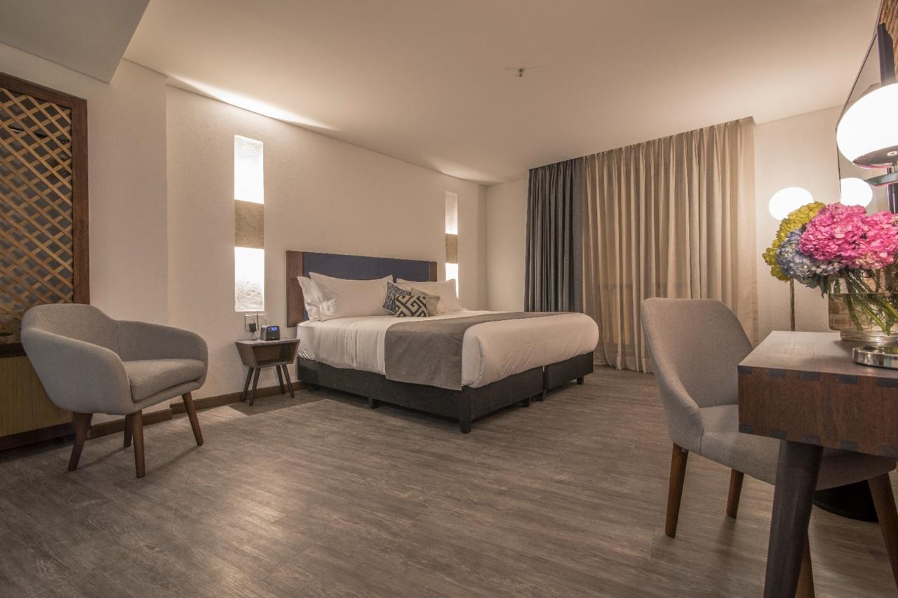 3-hotel-santa-catalina