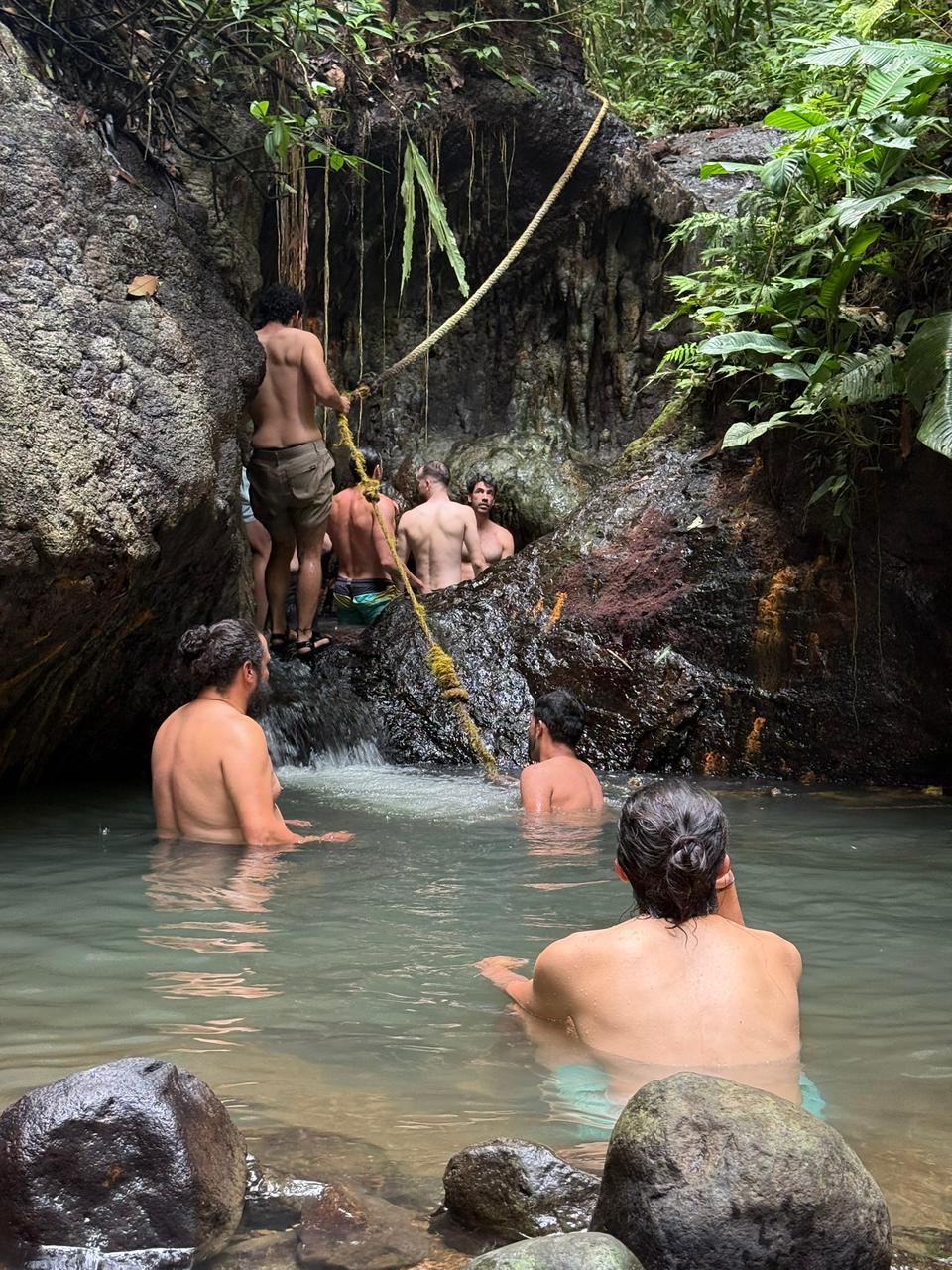 10-bananatravel-pacficcoast