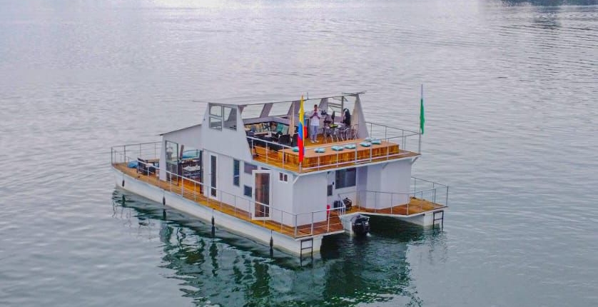 12-bananatravel-retreat-guatape