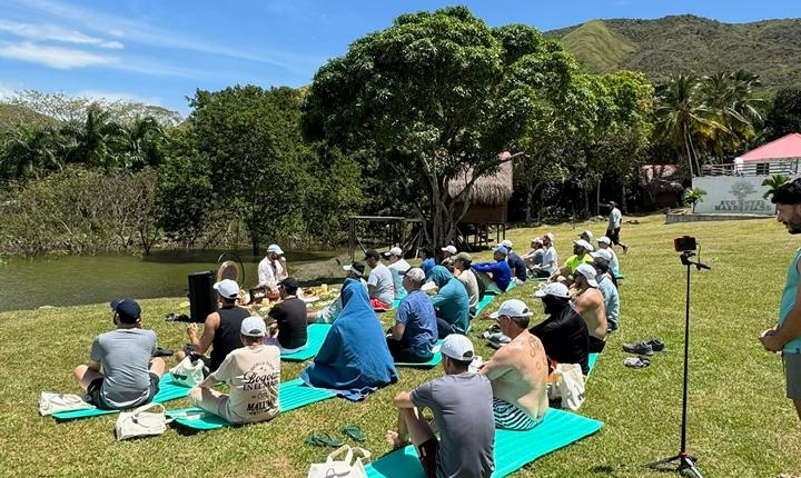 16-bananatravel-retreat-guatape