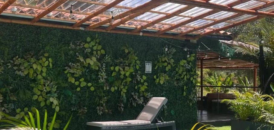 3-bananatravel-retreat-guatape