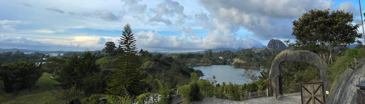 banner-retreat-guatape